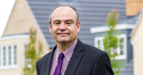 Karl Hick wins international business award